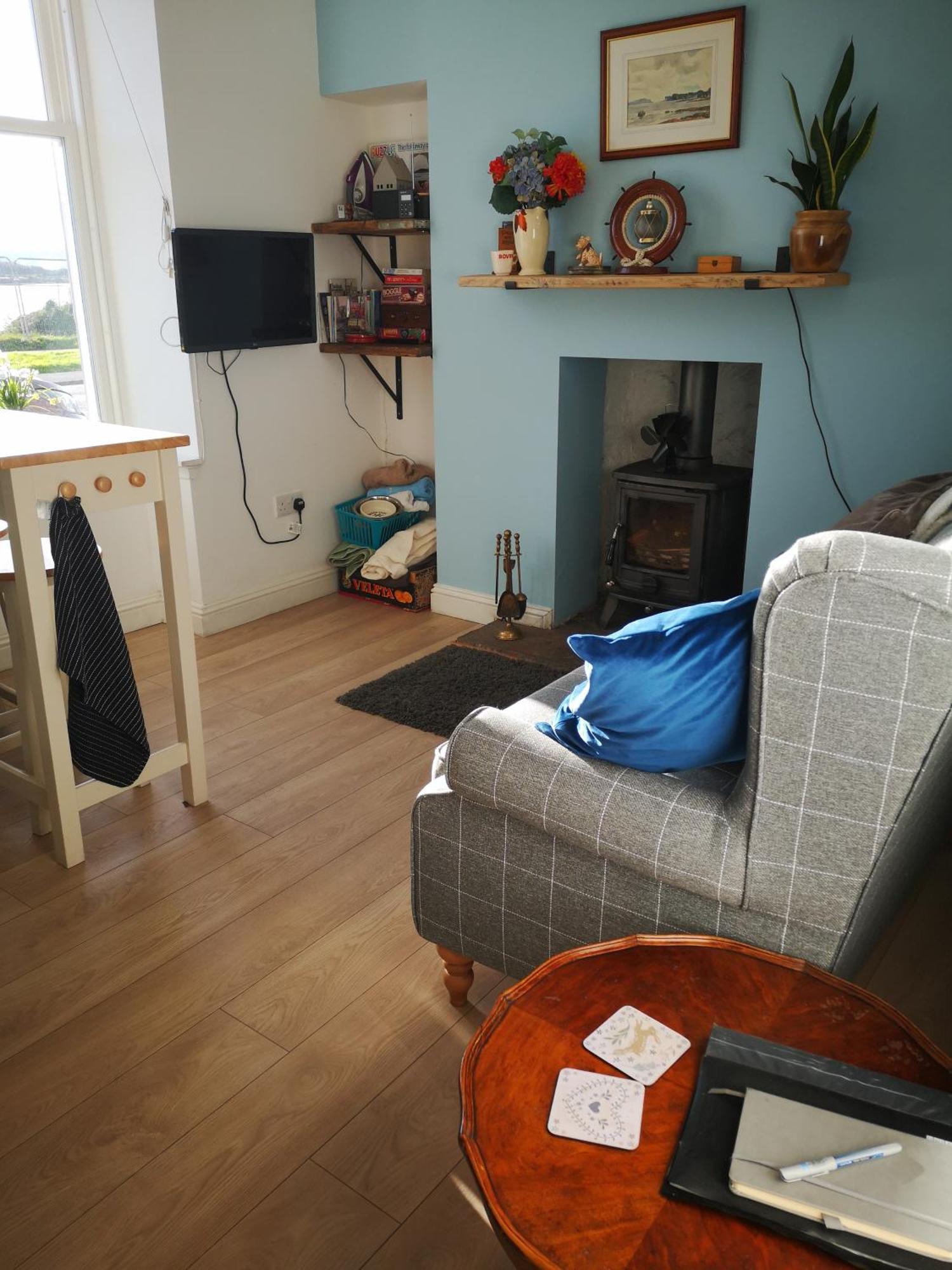 Beside The Bay Apartman Millport Szoba fotó